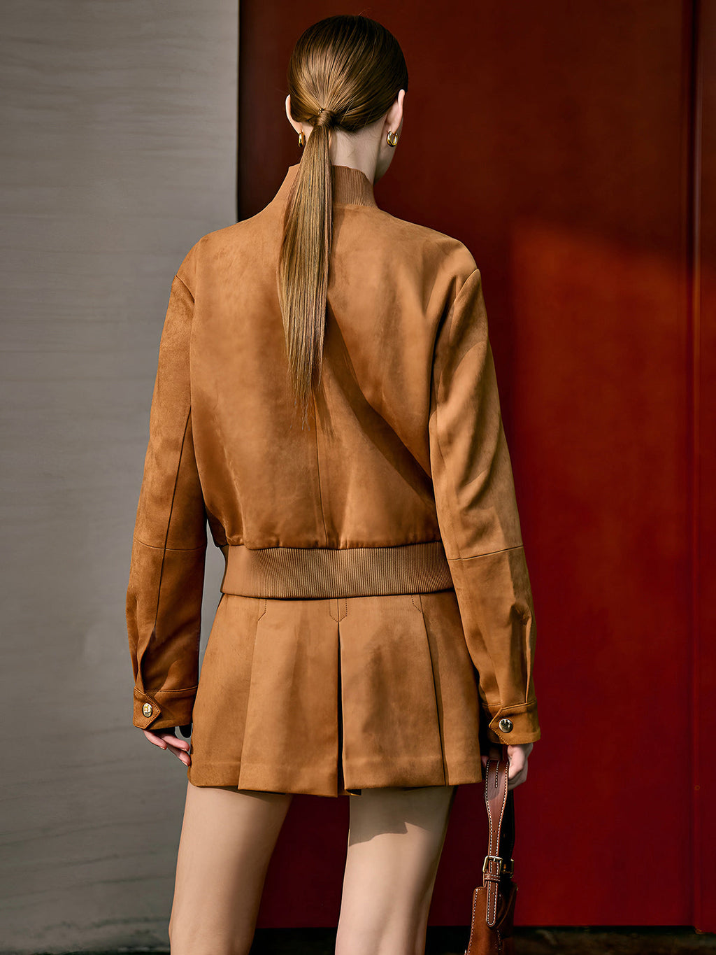 Suede Effect Pleated Pockets Skirt With Belt