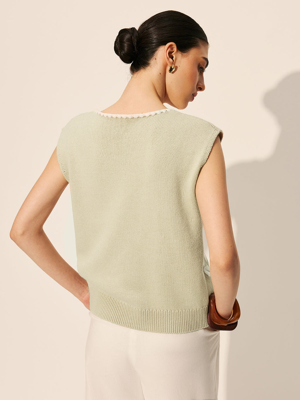 Embroidery Bow Floral Sweater Vest