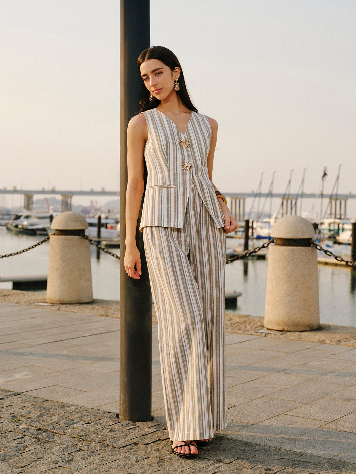 Linen & Cotton Metal Detail V- Neck Striped Vest
