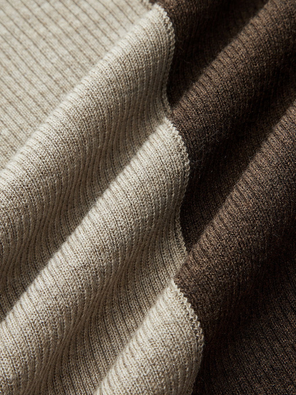 Two-Tone Turtleneck Ribbed Knit Top
