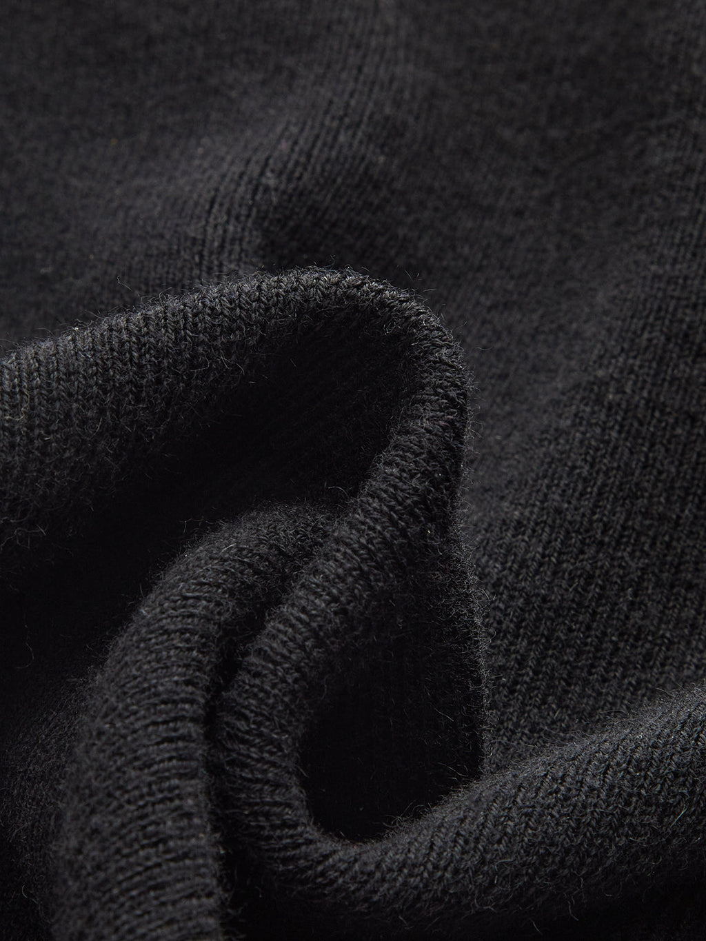 Contrast Trim Wool-Blend Knit Top