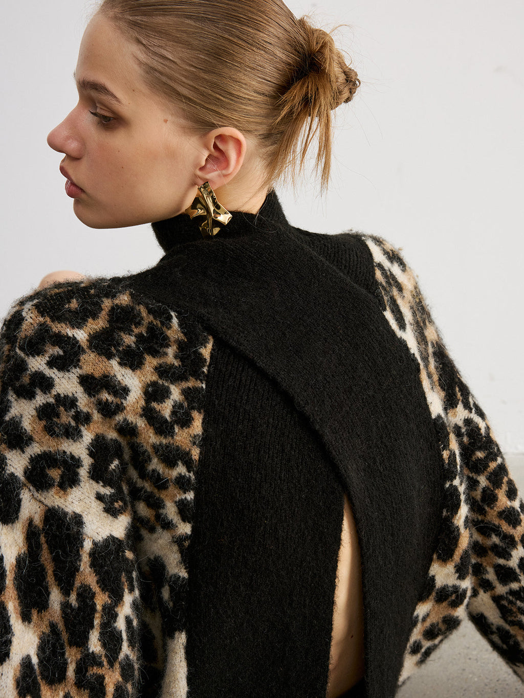 Wool Blend Leopard Turtleneck Knit Top