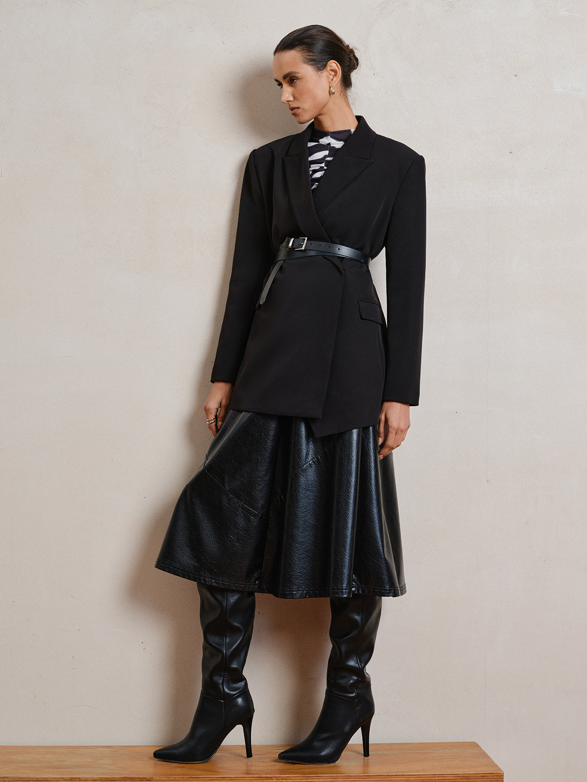 Belted Long Sleeve Lapel Blazer